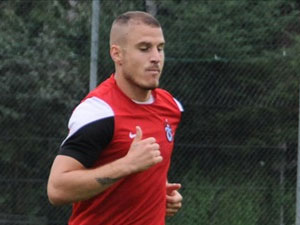 Trabzonsporlu Deniz için FIFA'ya şikayet!