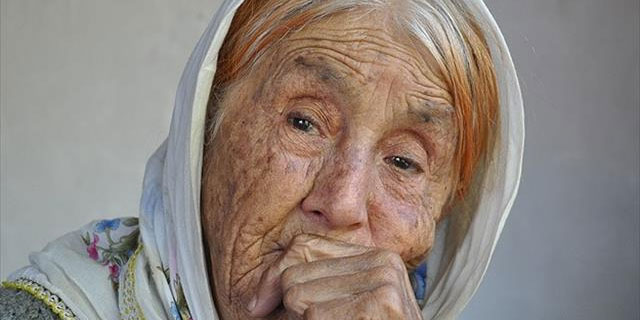 Çıkarılan 8 işçiden biri Ayşe ninenin oğlu