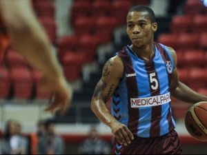 Trabzonspor'dan ayrıldı imzayı attı