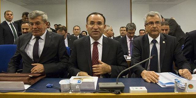 Bakan Bozdağ‘dan 13 bin 500 personel müjdesi