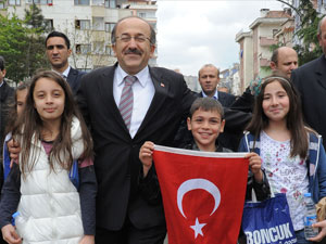 Dünyamızda çocuklar ölmesin…