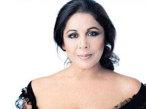 Dünyaca ünlü sanatçısı cezaevine girdi!