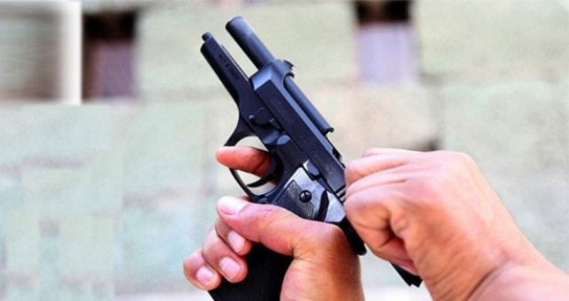 Trabzon'da otobüste silah yakalandı