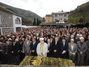 Beşikdüzü Müftüsüne son görev