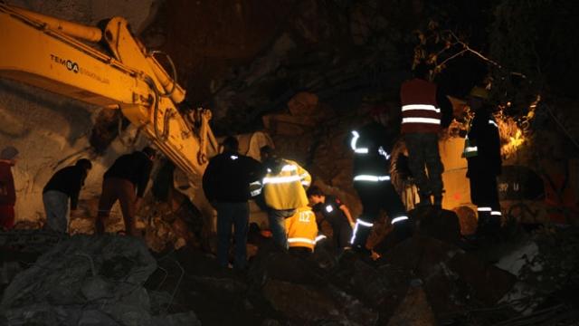 Güneyce Tüneli durduruldu