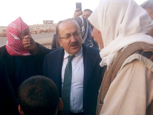 Gümrükçüoğlu Halfeti'yi arşınladı