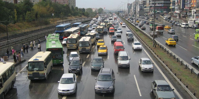 Trafikte yeni dönem!