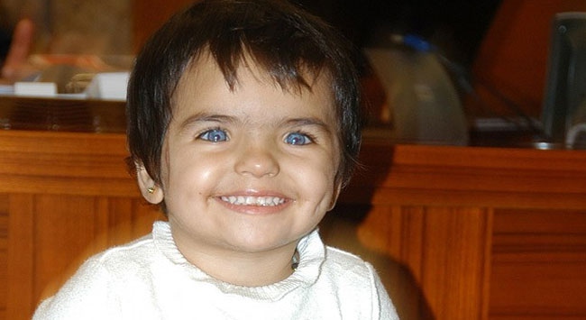 Küçük Büşra'ya Erdoğan'dan işitme cihazı