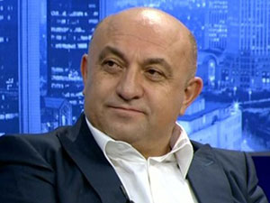 Sinan Engin'e Fenerli dedi, işten atıldı