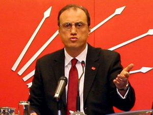 CHP'den kadınlara askerlik önerisi