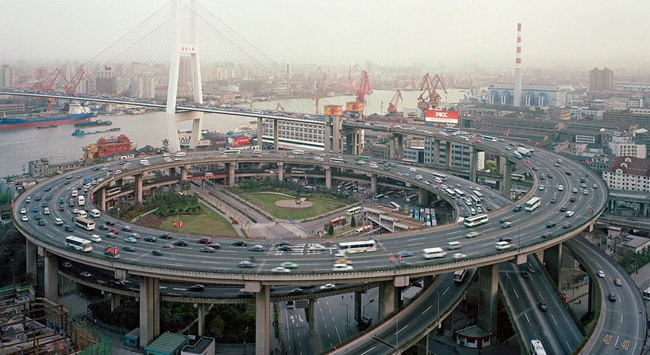 Çin'de tünel çöktü