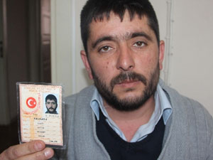 17 yıldır erkeklik mücadelesi veriyor