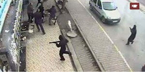 Soygun dehşeti kamerada!