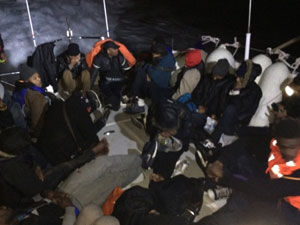 Ege'de kaçak göçmen operasyonu