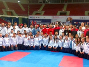 Genç ve ümir milli takımları şampiyon oldu