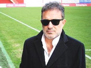 "Yönetim önce borçları ödesin"