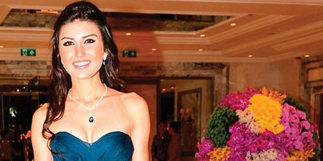 Ünlü iş adamı kızını eve kapattı