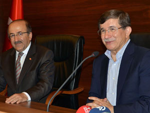 Başbakan Trabzon'da sokaklarda!