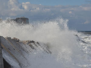 Karedeniz coştu, korkuttu!