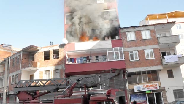 Araklı'da yangın korkuttu