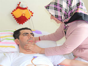 İki yıldır yanlızca tek kelime bekliyor