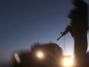 Askeri araç kaza yaptı!