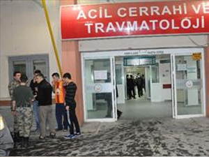 Askerlerin kavgası kanlı bitti!