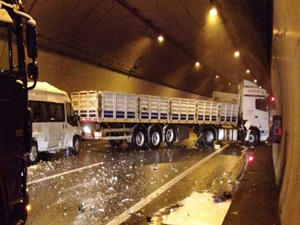 TEM'de zincirleme kaza!