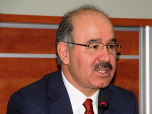 Hüseyin Çelik kar tatillerini topa tuttu