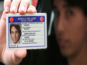 Ehliyet Sınav Ücretleri Belli Oldu: Kursiyerlere Ek Ücret Uyarısı