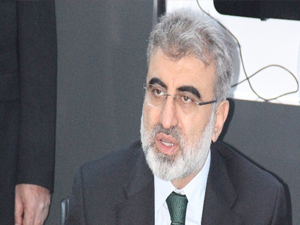 Bakan Yıldız: "Okumuyor, seyrediyoruz"