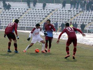 1461 deplasmanda yenildi