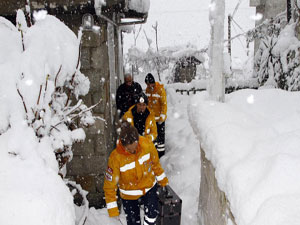 Giresun'da kardan mahsur kaldı ve...