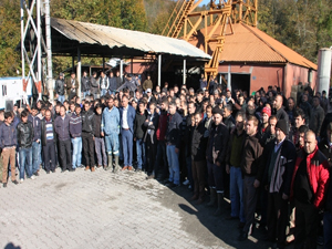 43 madenci daha işten çıkarıldı