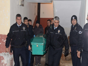 Kan donduran kadın cinayeti!