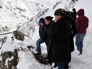 D. Karadeniz çığ bölgesi değil ama...