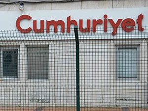 Cumhuriyet'e girişler kapatıldı