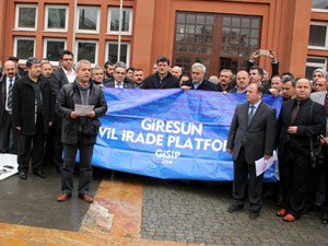 Giresun'da Charlie Hebdo yayınlarına tepki