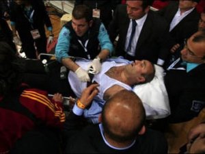 Albayrak hastanelik oldu