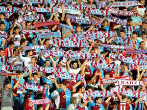 Trabzonspor tribününde Napoli provası