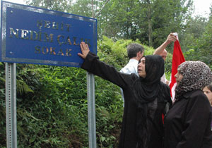 Kendi toprağın adı sokağın oldu