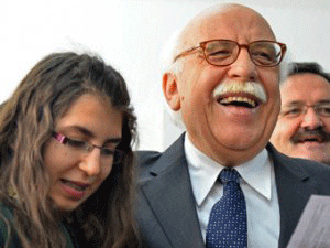 Yurtdışındaki okullar kapatılacak mı?