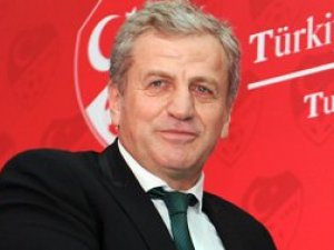 TFF, Şenes Erzik'in Yerine Servet Yardımcı'yı Önerdi