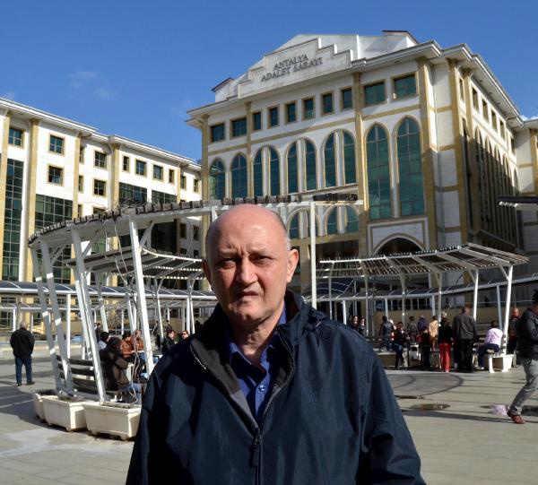 Lojmandaki cinayeti vicdan aydınlatacak