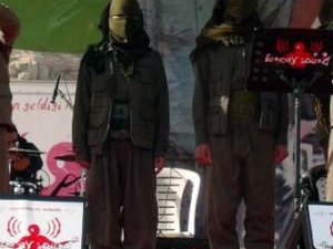 Cizre'de Öcalan'a özgürlük mitingi