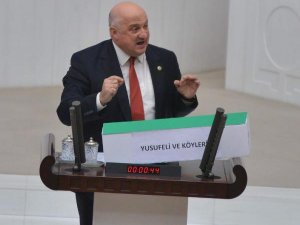 Artvinli vekil tabutla kürsüye çıktı