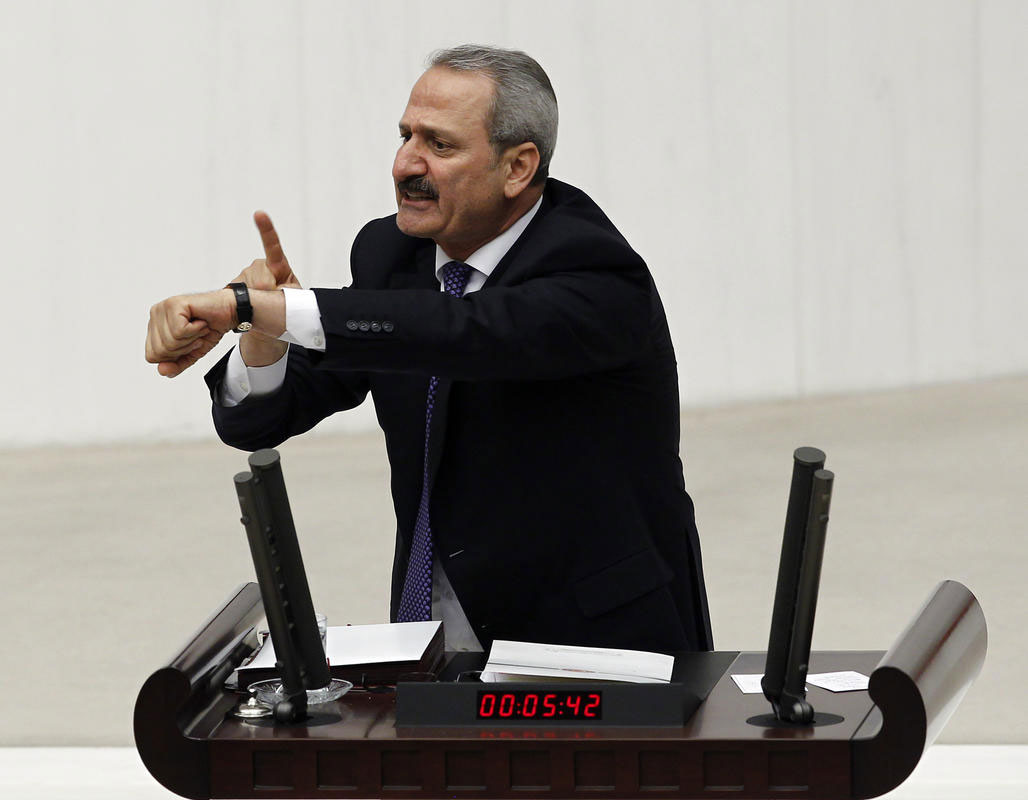 Eski bakandan flaş açıklama!