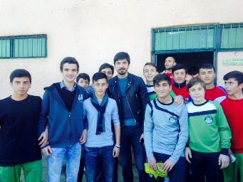 Tolga Zengin Araklıspor soyunma odasına girdi