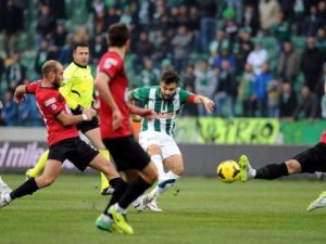 Şenol Güneş yine güldü