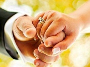 Camide resmi nikah sürprizi